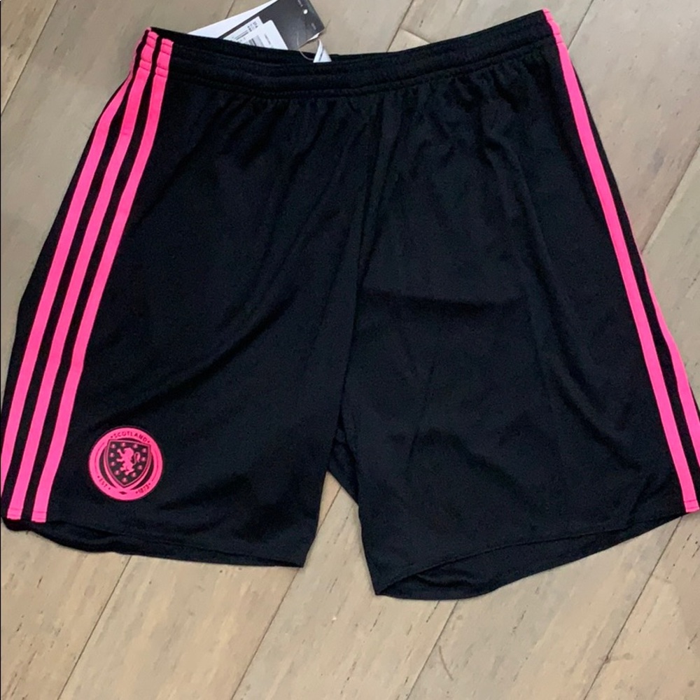 NWT M, L Adidas Men’s 2016 Scotland Away Team Soccer Shorts - Black/Pink - Picture 2 of 6